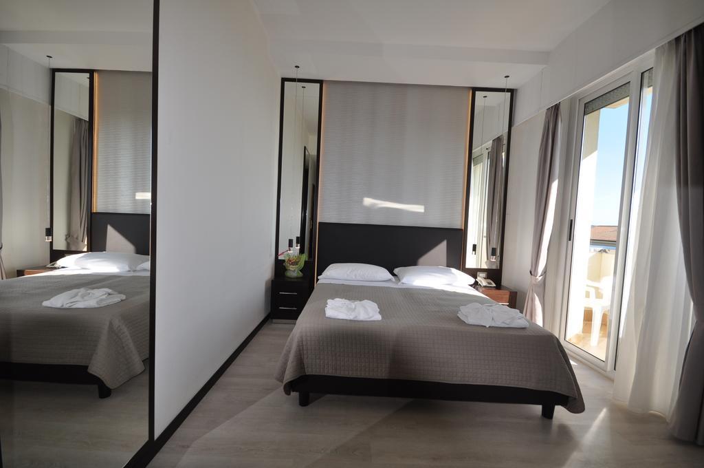 Hotel Adriatic&Beauty Rimini Dış mekan fotoğraf