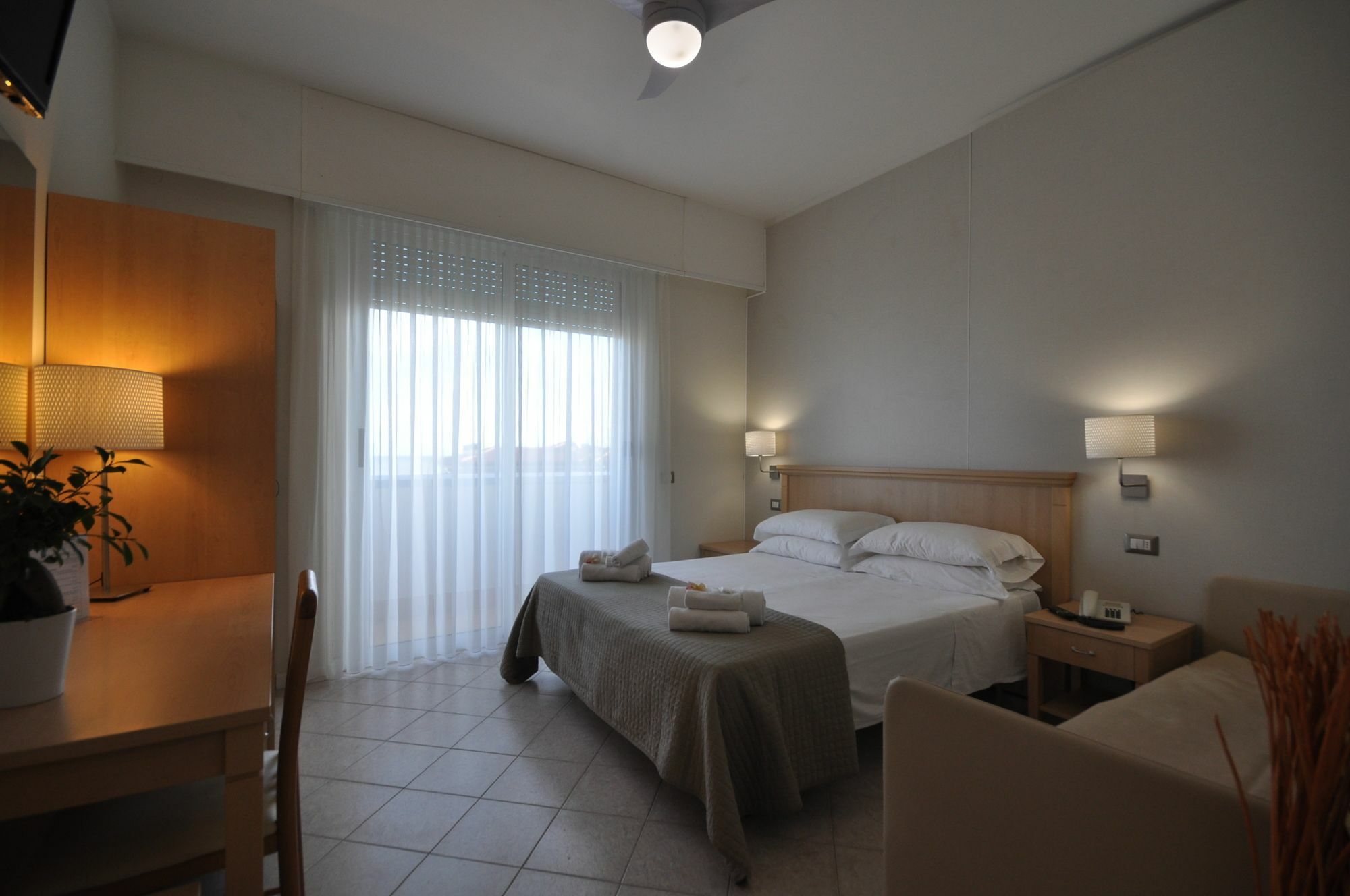 Hotel Adriatic&Beauty Rimini Dış mekan fotoğraf